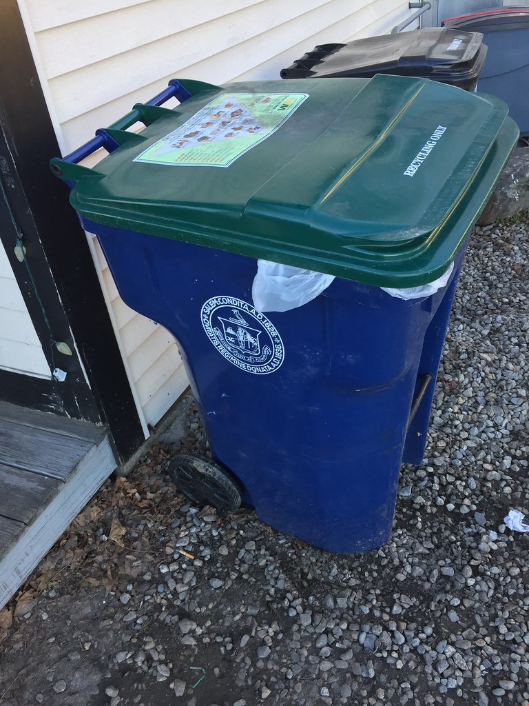 Salem, Ma Recycle Cart 96g Cascade kmgilligan99 Flickr