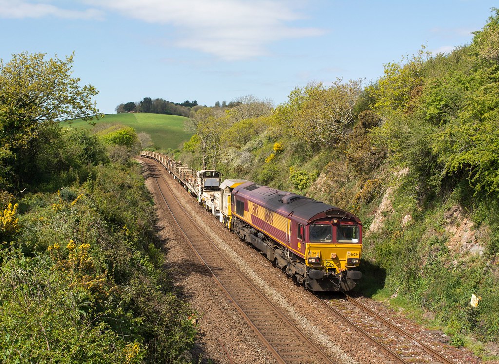 66034 Saltash 23 April 2017 66034 passes Wearde near Salta… Flickr