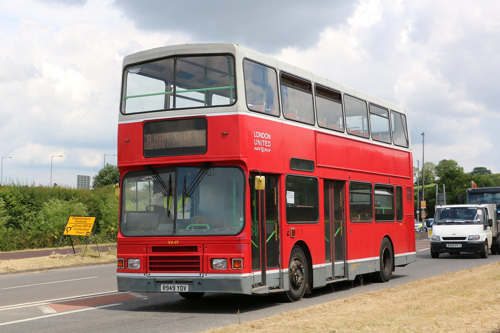 London United VA49 R949YOV at Shepton Mallet On hire to Ba… Flickr