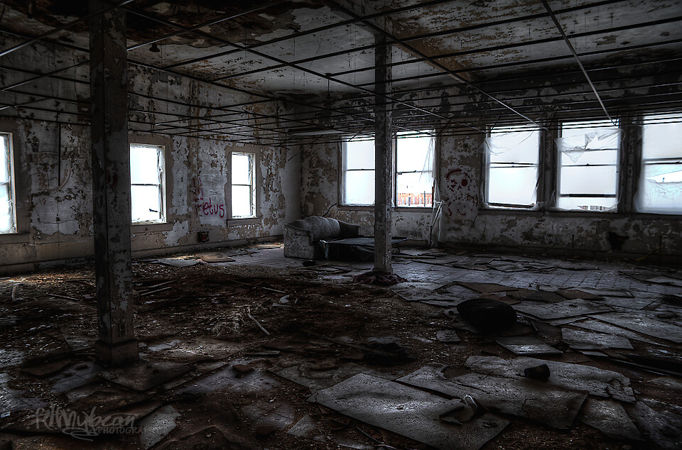 Abandoned Fire Station Filthy Bean Flickr