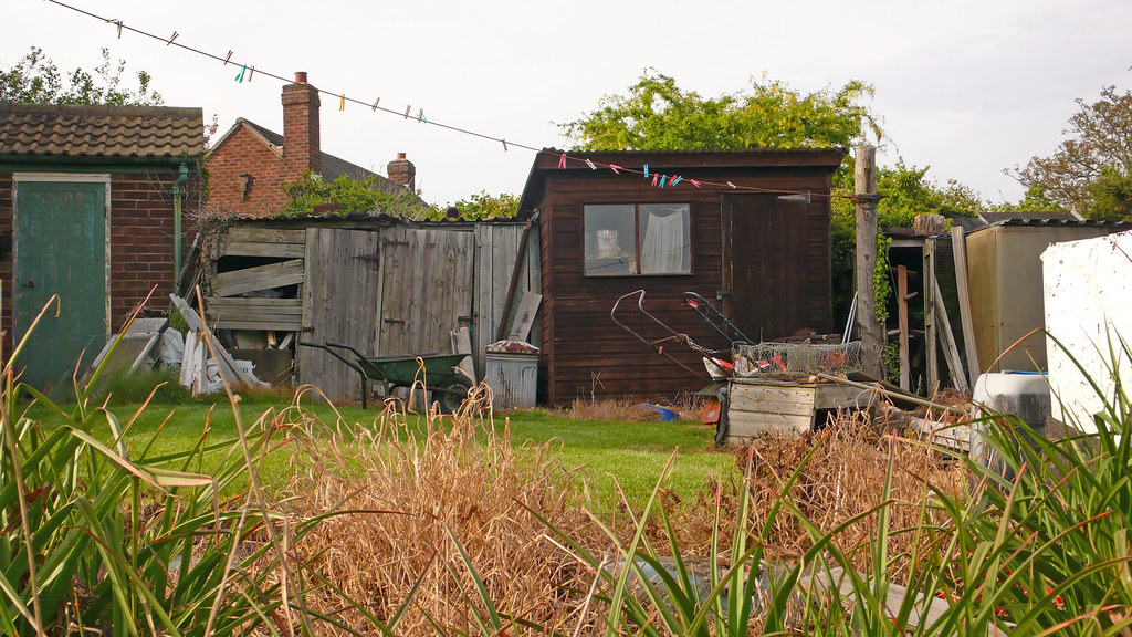 Garden sheds, Whitton, North Lincolnshire, England, 2014 Flickr