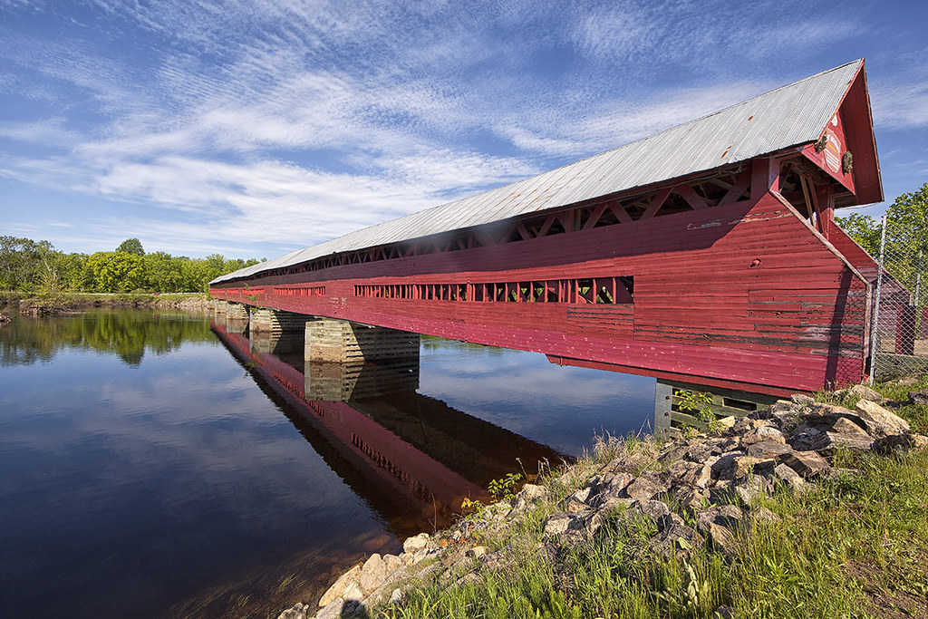 Pont Marchand Bridge near Fort Coulonge, Quebec Eunice Gibb Flickr