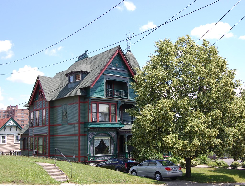 North McBride Street Syracuse, NY The former Schoeneck H… Flickr