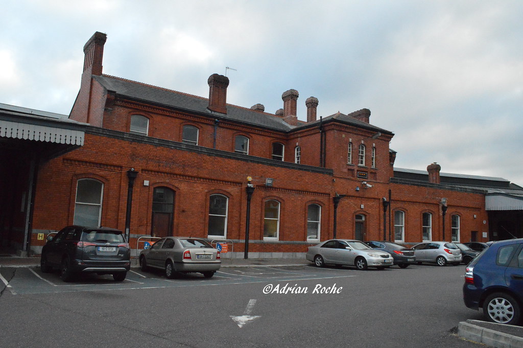 Cork Kent Railway Station. Roche B10M VanHool Flickr