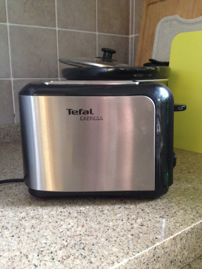 240V toaster from Germany asking 70RMB Moving Sale Flickr