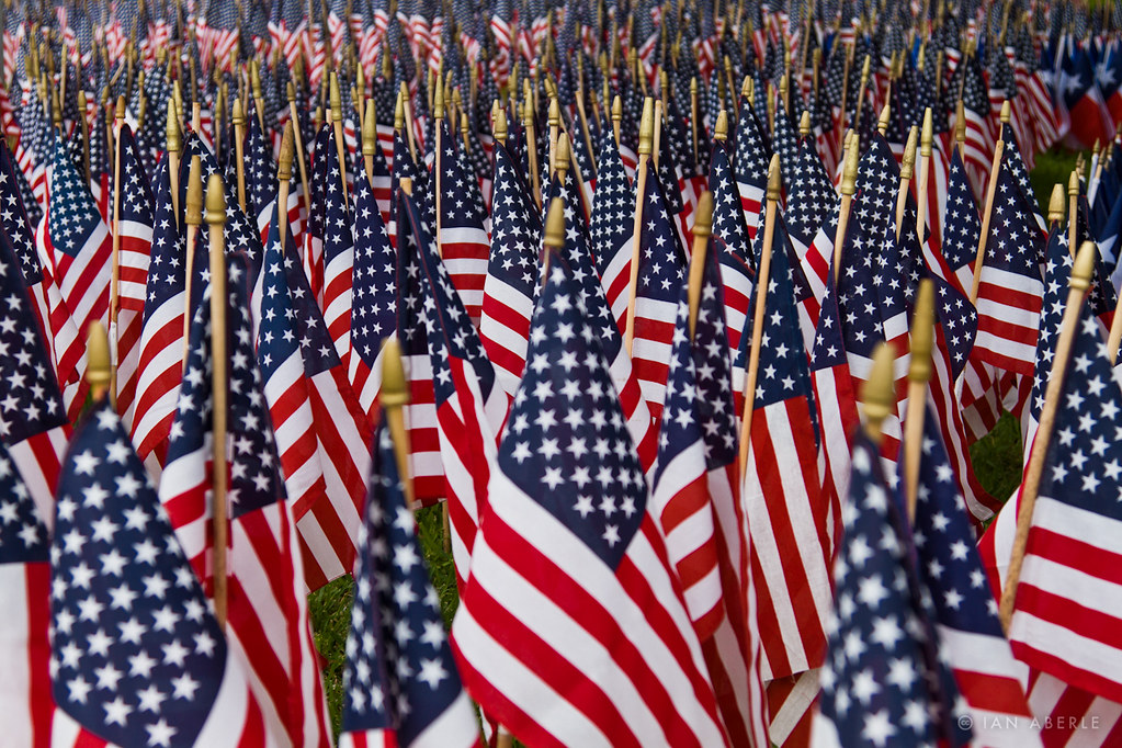 Memorial Day Flags Impressive display of over 6800 America… Flickr