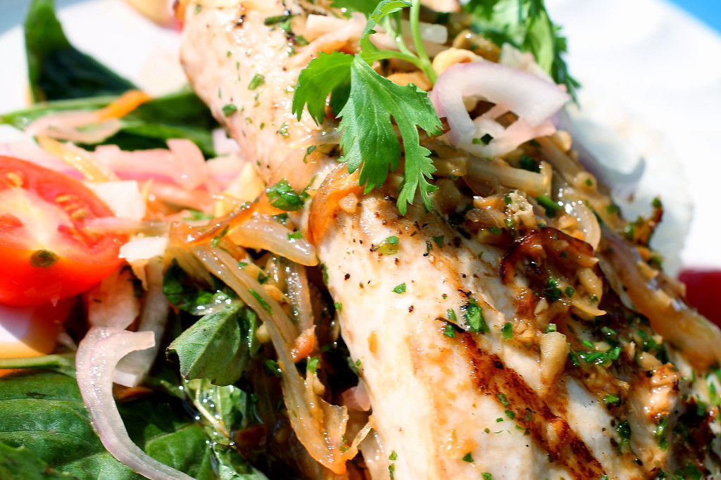 Pan Asian Mahi Mahi A lightly grilled Mahi Mahi fillet ser… Flickr