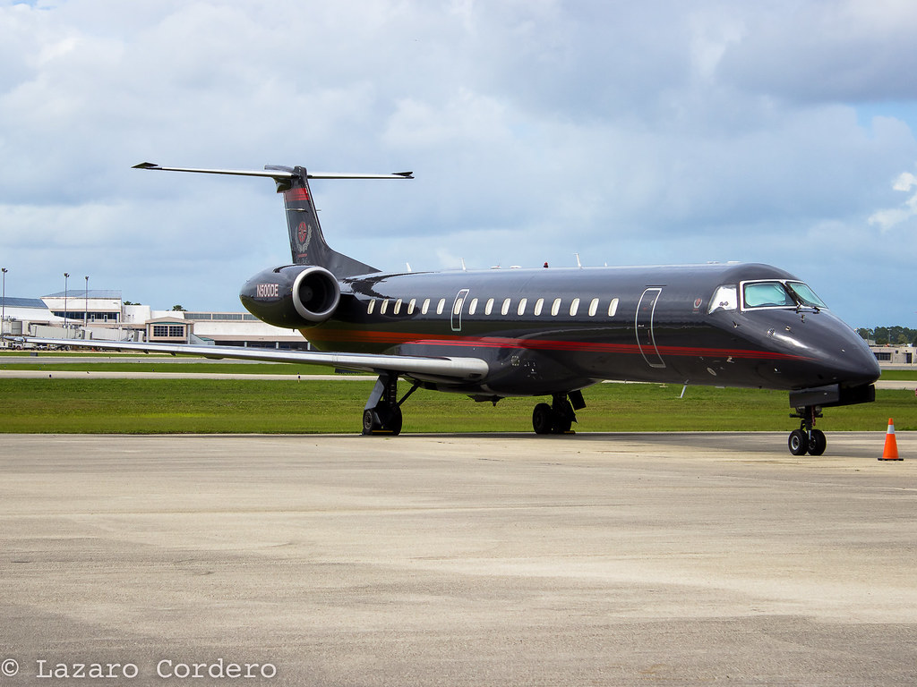 Champion Air LLC N500DE Embraer ERJ145EP KDAB Flickr