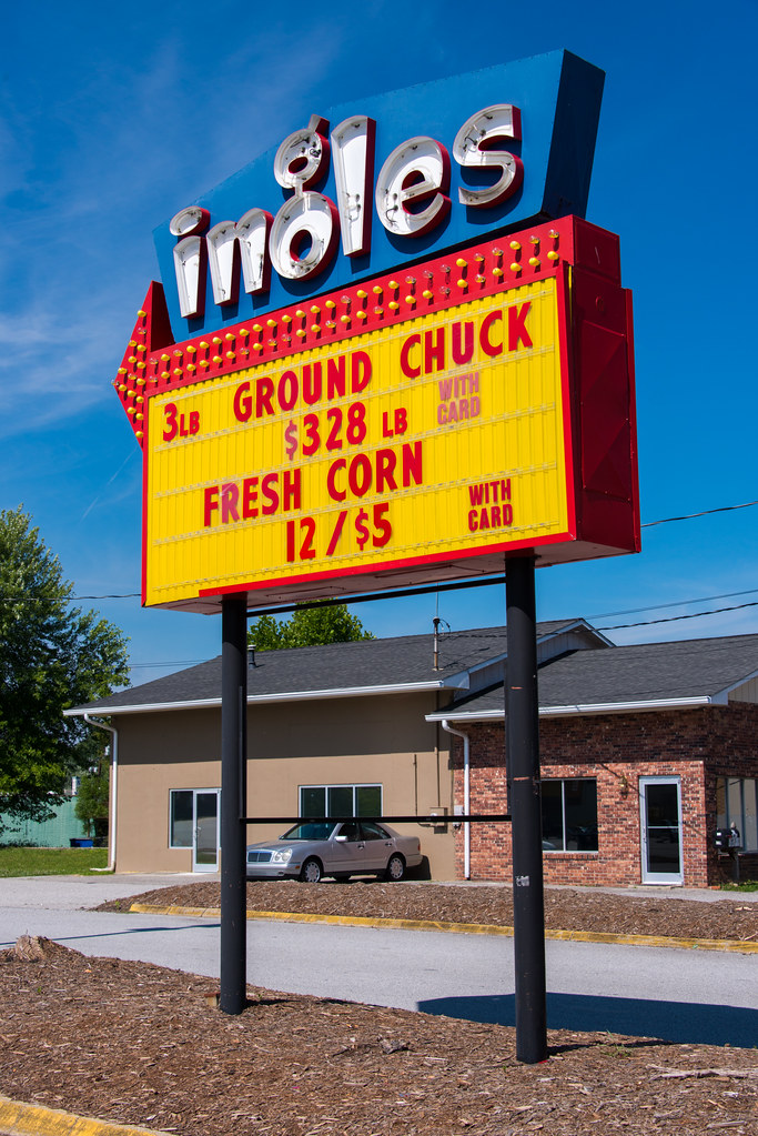 1407042913 Hendersonville Classic funky Ingles grocery si… Flickr