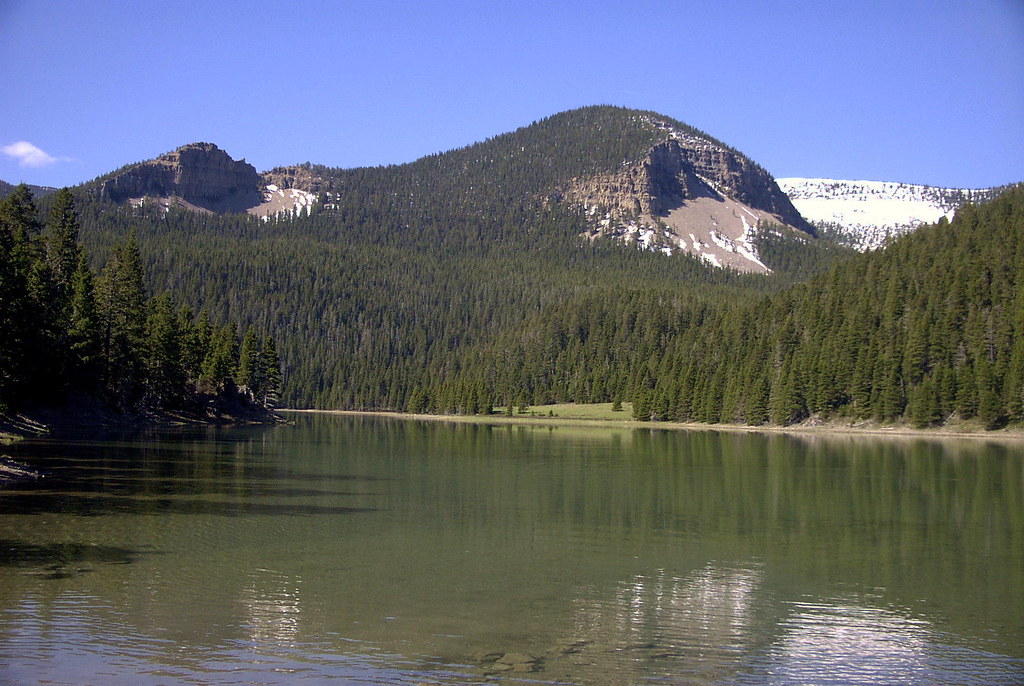 Big Snowy Mountains Crystal Lake in the Big Snowy Mountain… Flickr