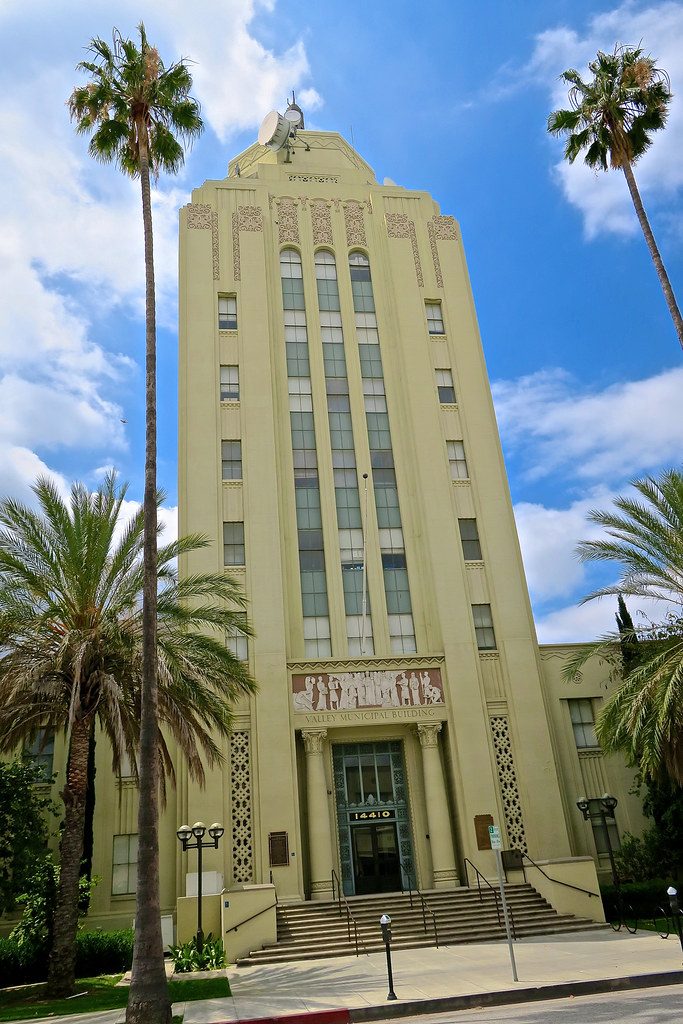 Valley Municipal Building, Los Angeles, CA Valley Municipa… Flickr