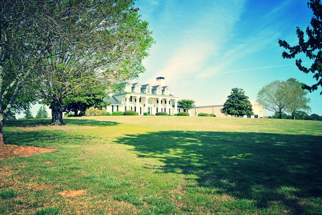 Tara Estate This was actor 's Burt Reynolds Estate named T… Flickr