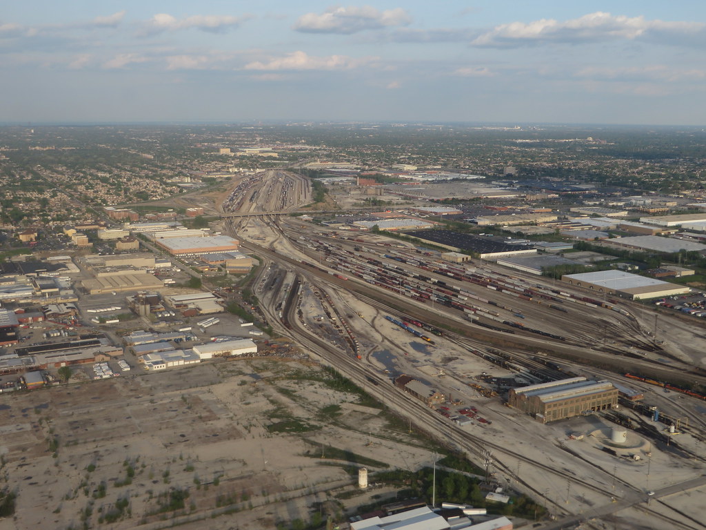 Chicago Rail Yards South of ChicagoMidway International A… Flickr