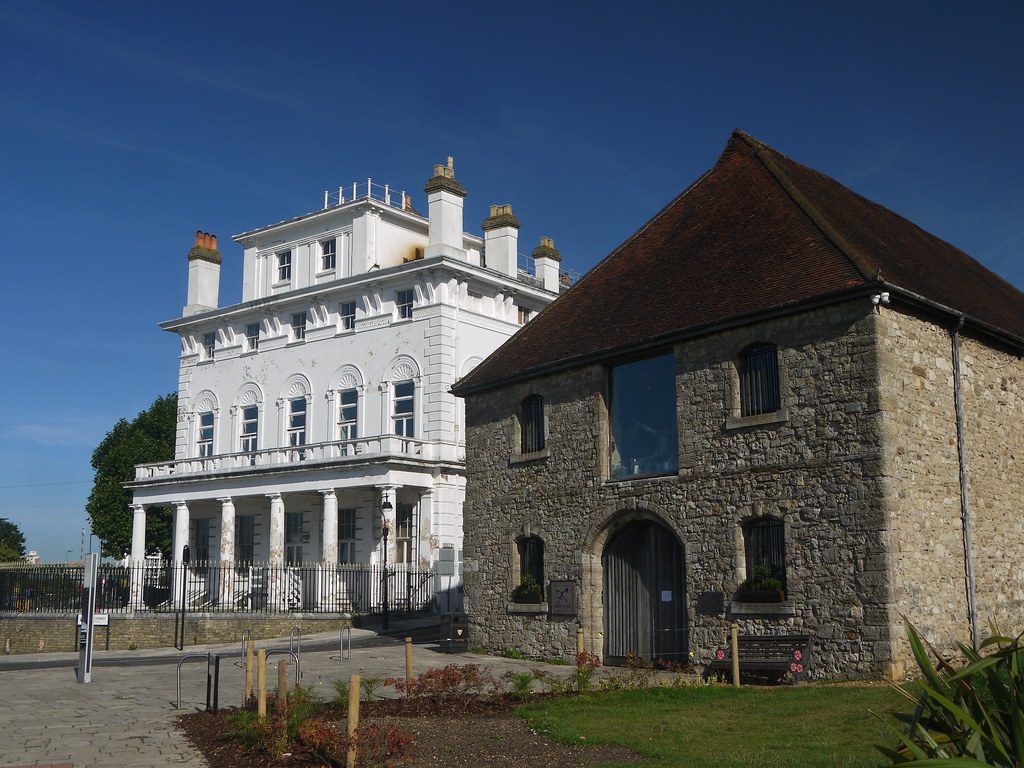 The Wool House The Wool House (foreground) wass built afte… Flickr