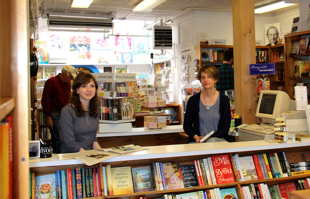 Maureen Cochoran Breakwater Books Guilford, CT Good Streets Flickr
