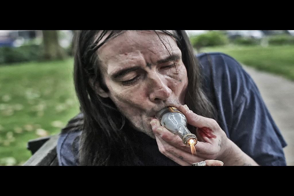 robbie crack pipe Robbie Taking Crack b&w Just released fr… Flickr