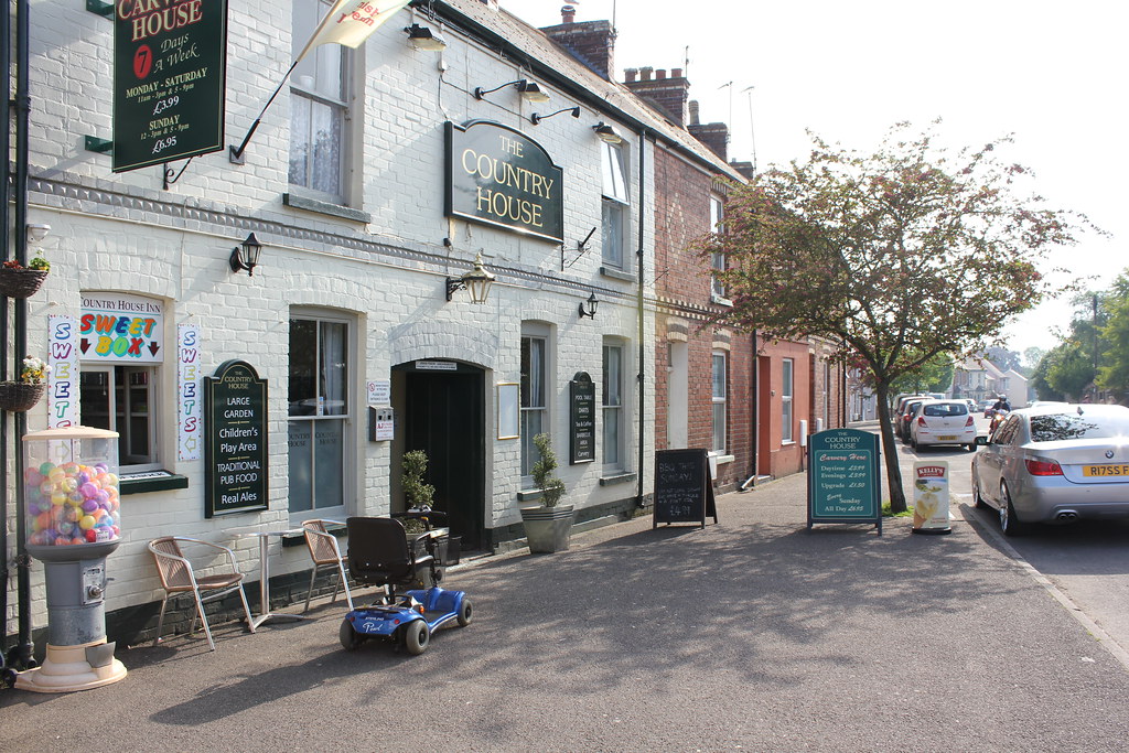 Exmouth via Woodbury 067 Exmouth Village Co… Flickr
