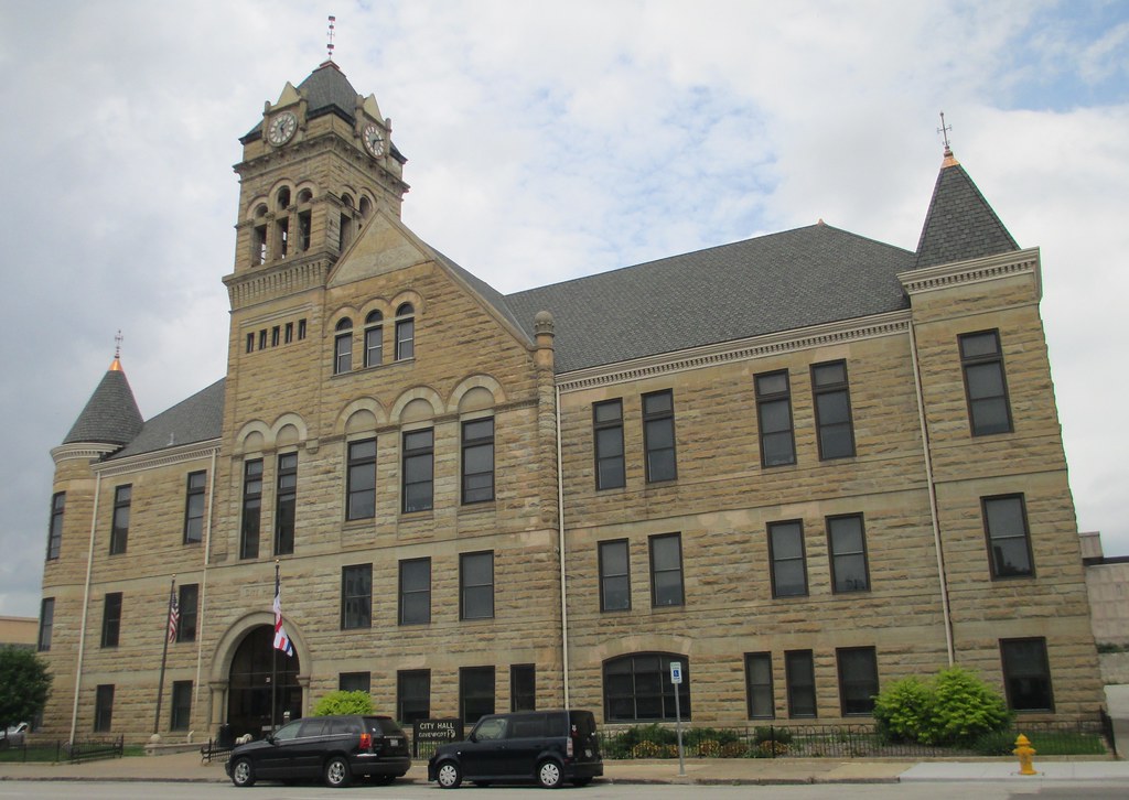Davenport, Iowa City Hall The Davenport City Hall is the o… Flickr