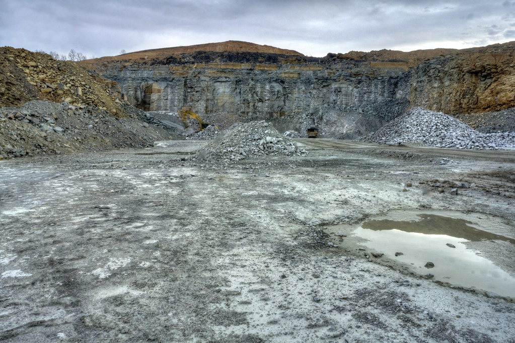 Wayne County Rock quarry, Wayne County, Tennessee 4 Flickr
