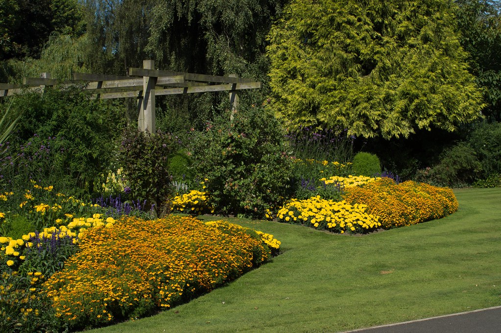 Leicestershire. July 27th.2014 Market Harborough. Flower b… Flickr