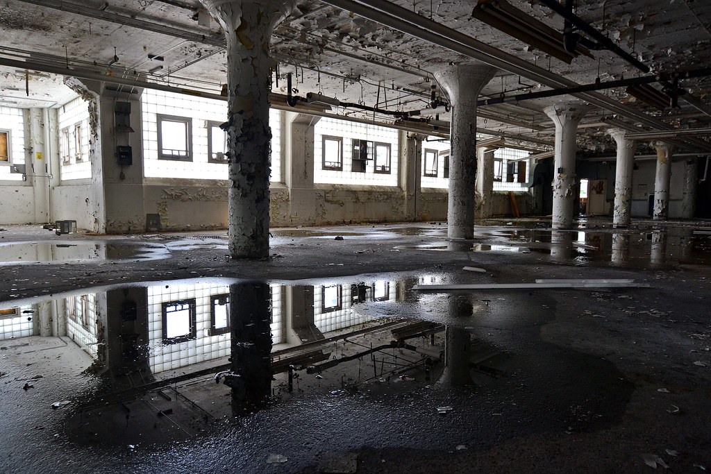 The fivestorey, 432,000 square foot McCormick’s factory … Flickr