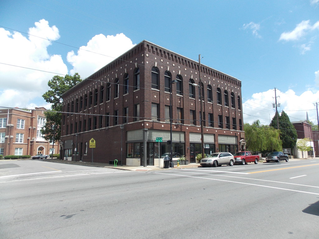 Woodlawn Masonic HallBirmingham, Al. This three story b… Flickr