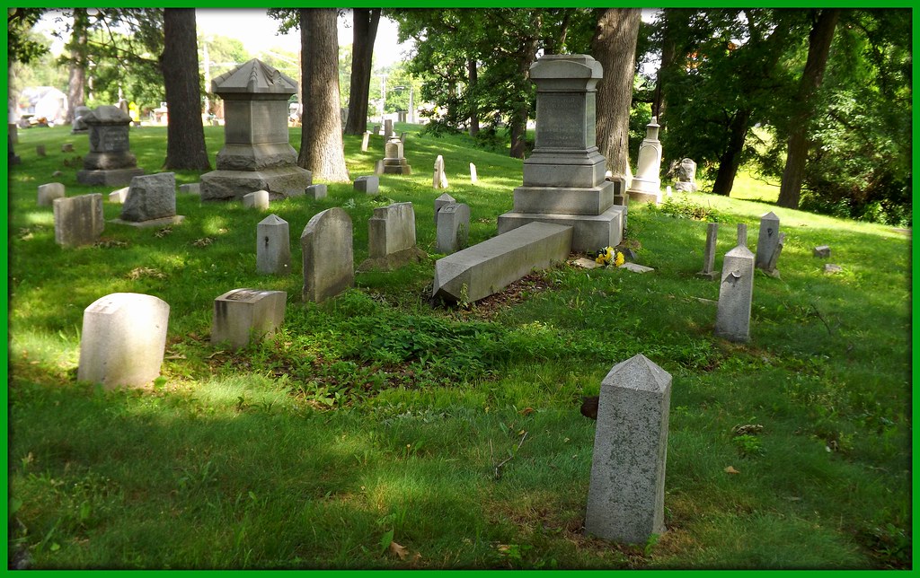 Redford Cemetery Headstones and MemorialsDetroit MI Flickr