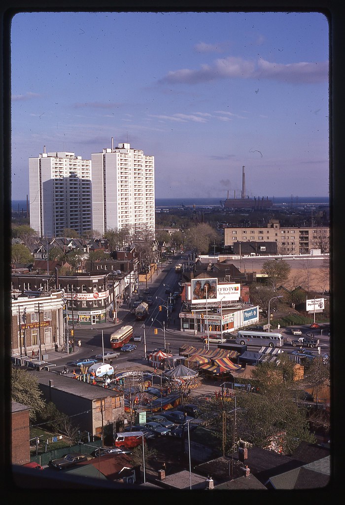 Broadview & Danforth Pentax SV, 55mm f1.8, Kodachrome