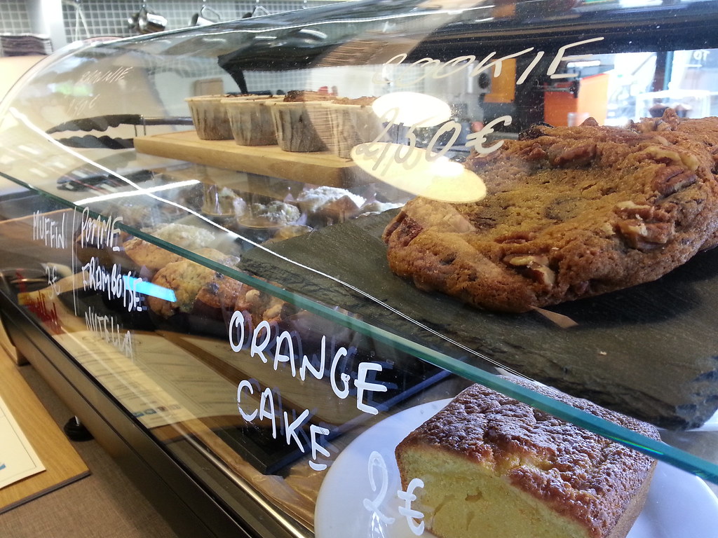 Dose café, Paris. PreteMoiParis Flickr