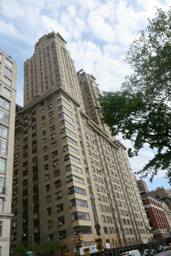 Century Apartments 25 Central Park West; this 1931 Art Dec… Flickr