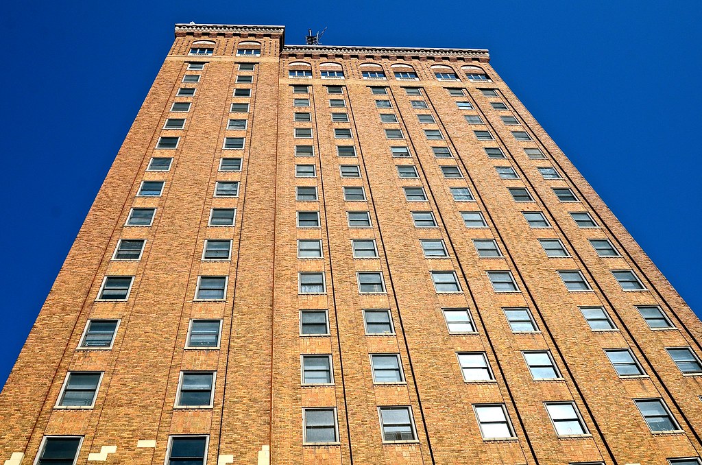 Leland Tower Explore '14 443 Aurora IL a photo on Flickriver