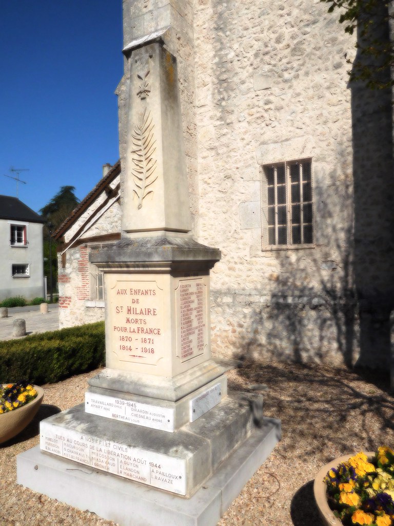 45Saint Hilaire Saint Mesmin Monument aux morts de Saint … Flickr