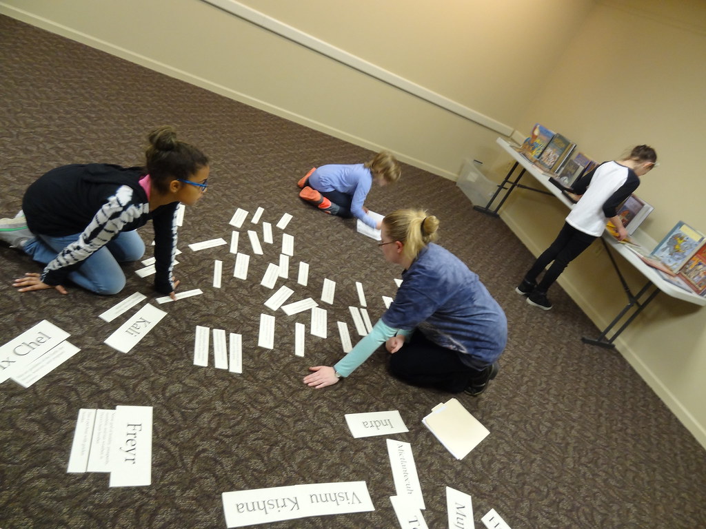 Chardon Distinguished Deities Program, Grades 35 Geauga County