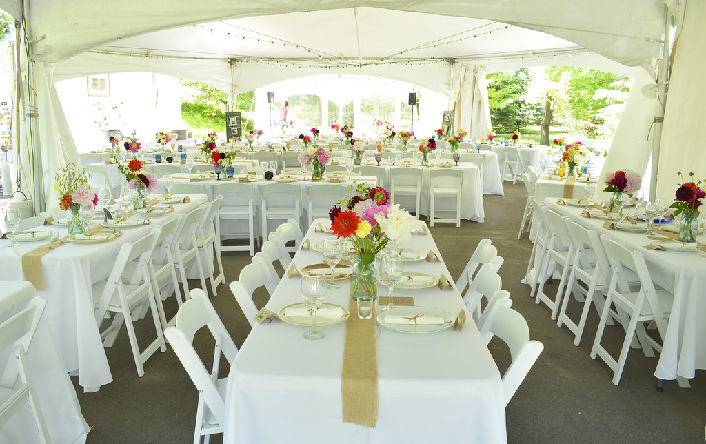 Private Residence Mendota Heights Outdoor Tent Wedding … Flickr