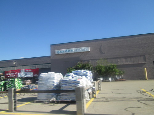 Garden Shop Belle Vernon, PA. June 2016. … Flickr