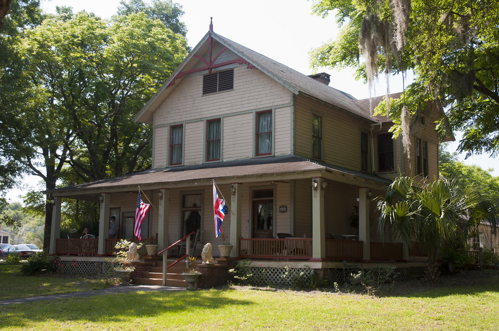 DeLand, Florida The DeLand Country Inn Bed and Breakfast i… Flickr