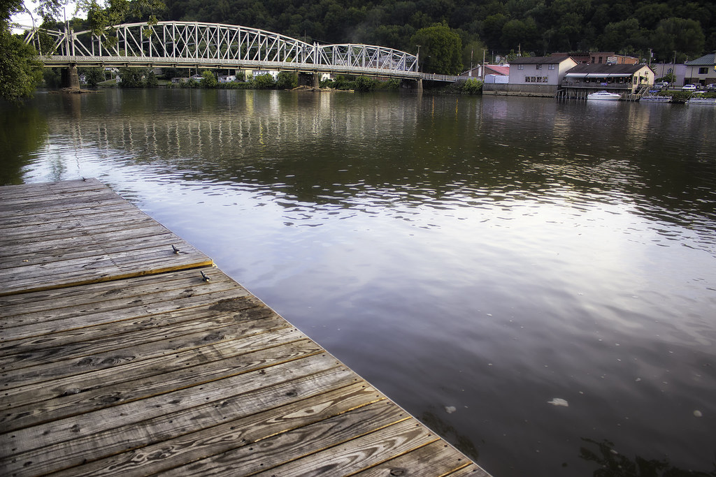 Malta, Ohio A view of Malta, Ohio from across the Muskingu… Flickr