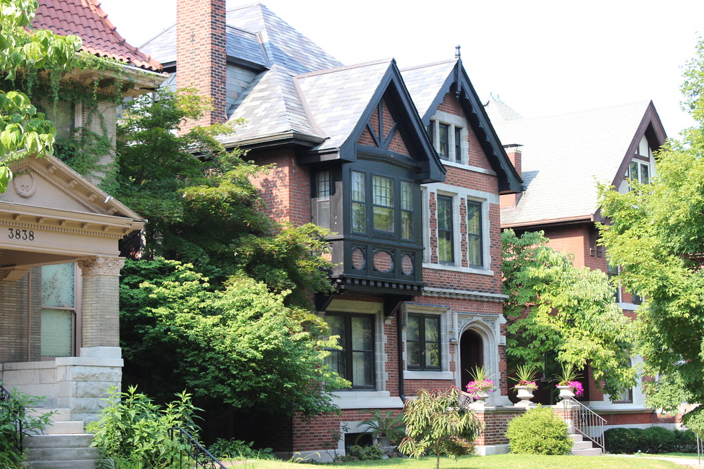 Assorted homes in St. Louis Mix of Compton Heights/Longfel… Flickr