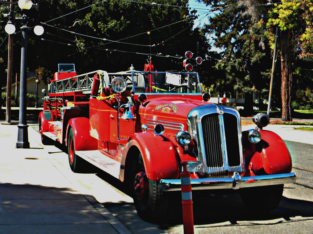 1940 Seagrave TDA Bakersfield Truck 1 2 Photographed at th… Flickr