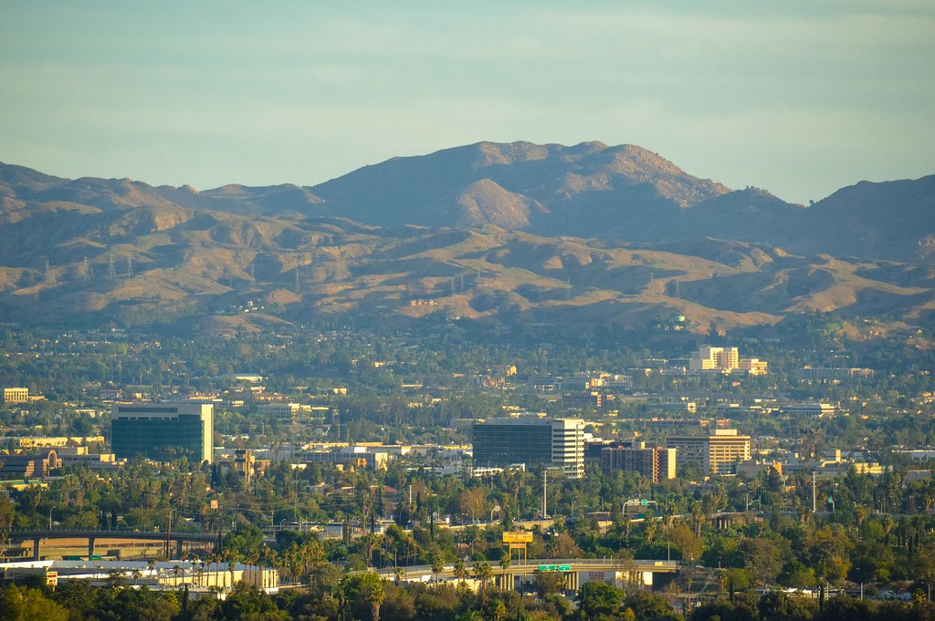 San Bernardino Skyline Downtown San Bernardino, California… Flickr