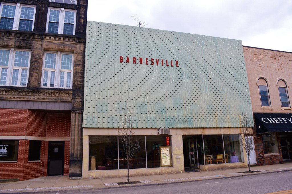 Former Barnesville Auto Supply Barnesville, OH Former Auto… Flickr