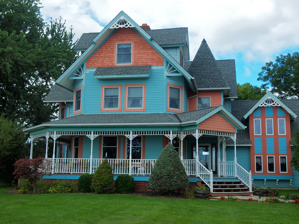 House on Kelleys Island Amanda Flickr