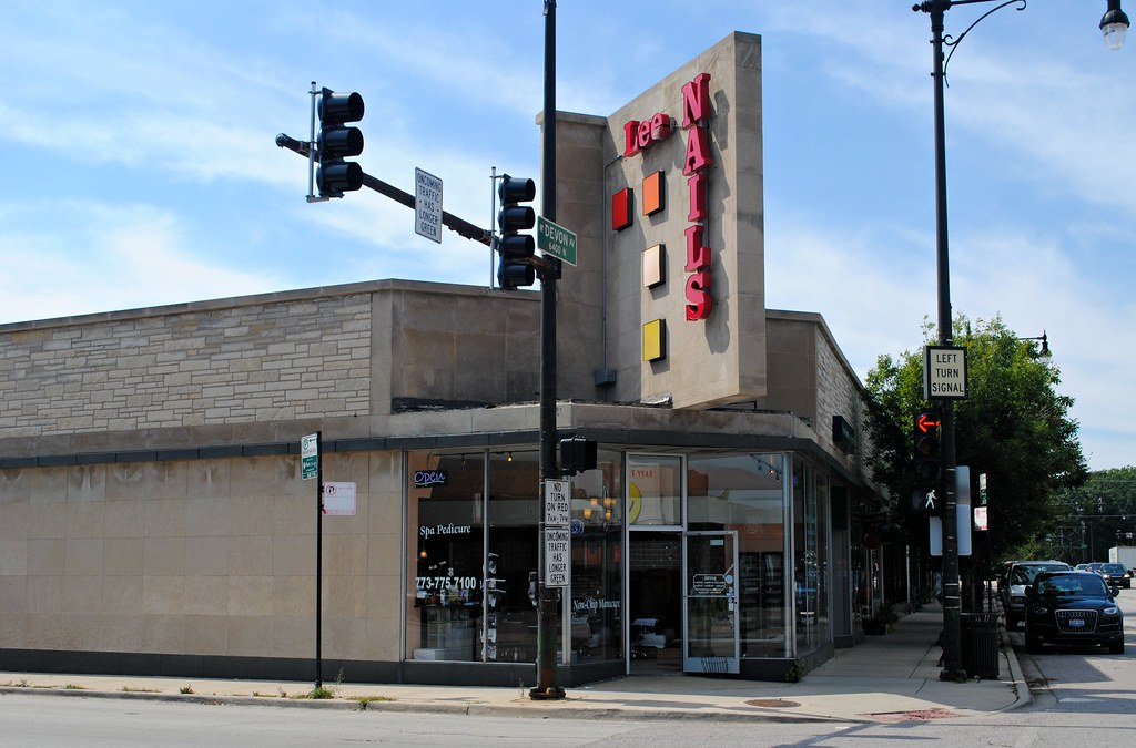 5401 W Devon Ave. Chicago Illinois Built 1957. Cragin Spring Flickr