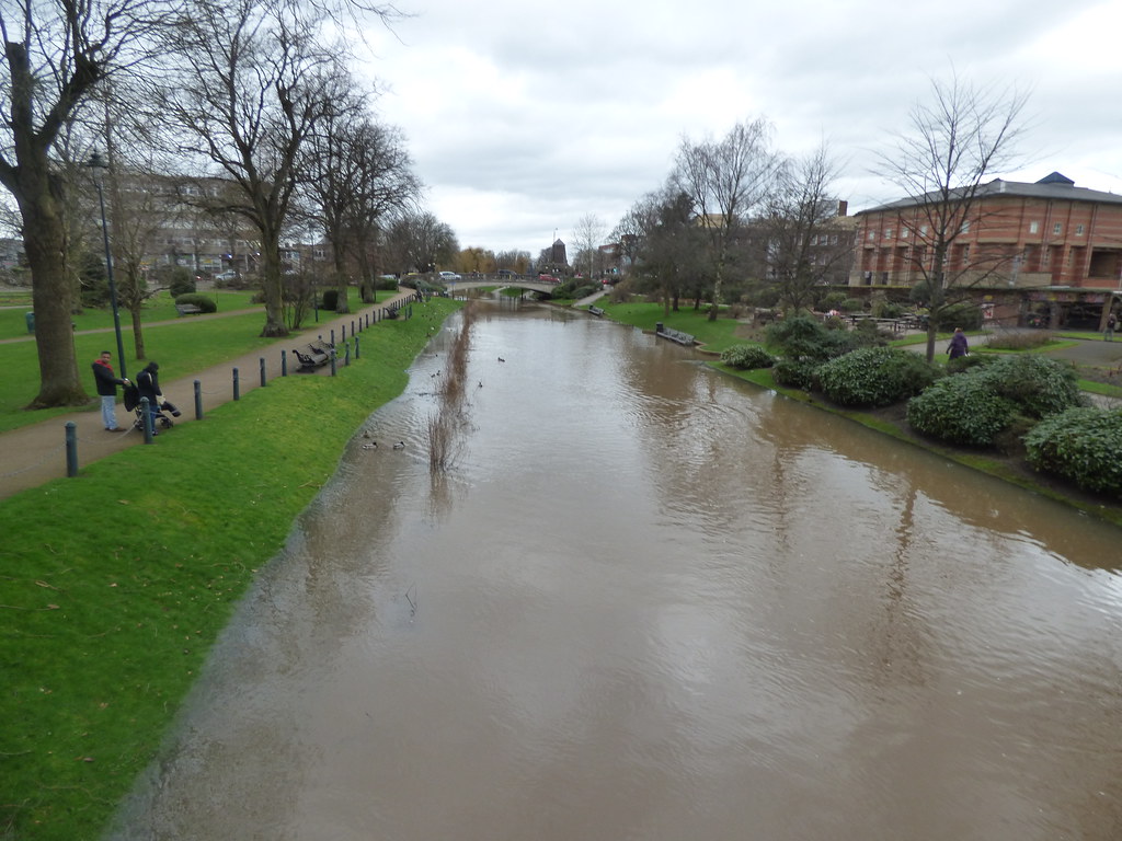Victoria Park, Stafford River Sow Victoria Park in Staff… Flickr