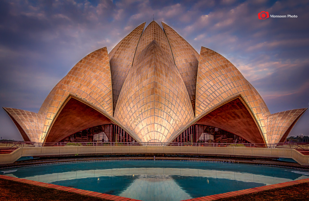 Lotus Temple, India Famous "Lotus" temple in India. Since … Flickr