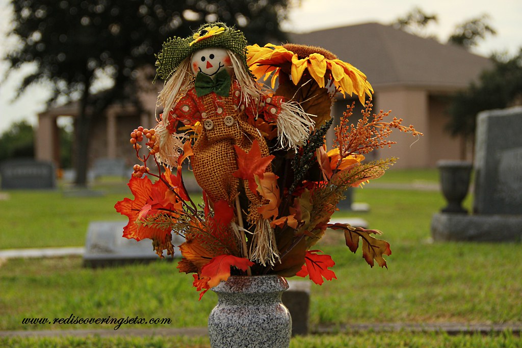 scarecrow Oak Bluff Cemetery Paul Flickr