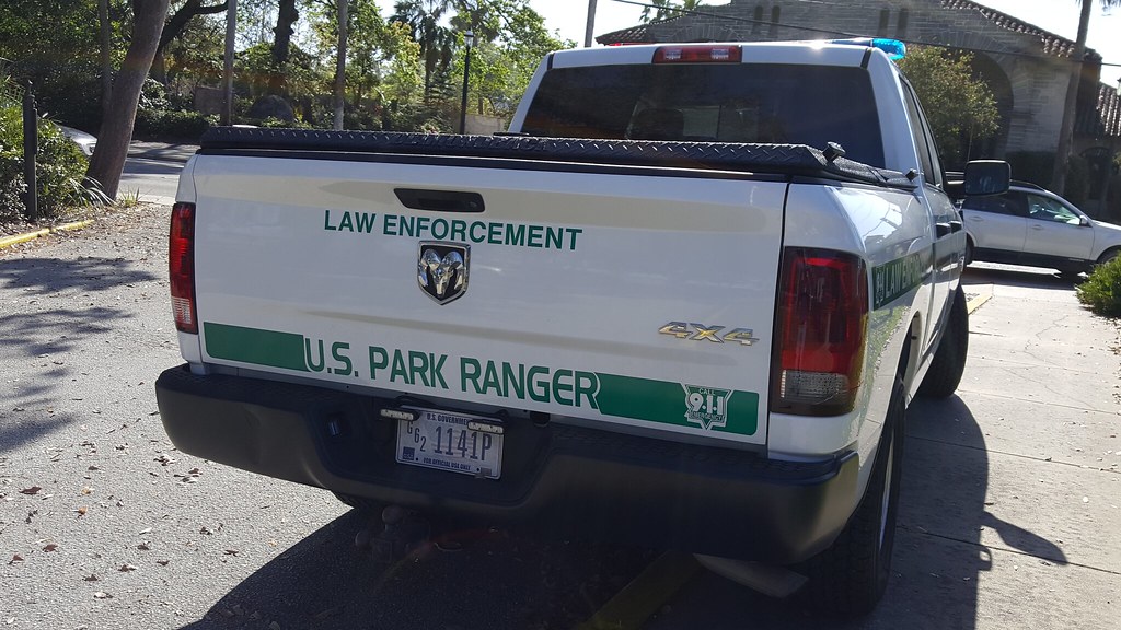 U.S. National Park Service (NPS) Dodge Ram 1500 Law Enfo… Flickr