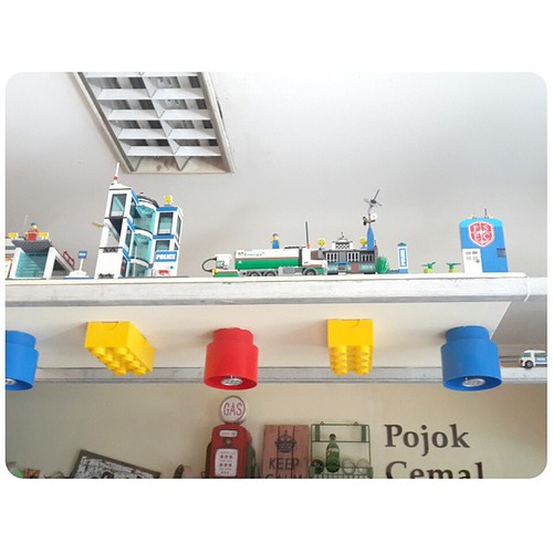 Konsep Lego di atas Customer Service kami dilengkapi denga… Flickr