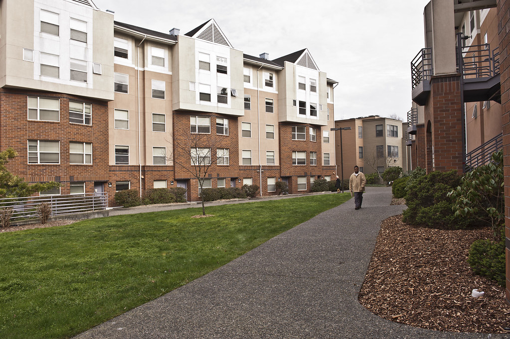 20140016 University of Washington Stevens Court Apartments… HFS Flickr