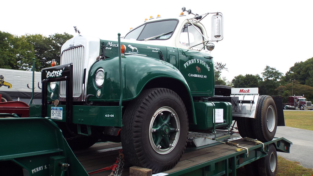 92014 HUDSON MOHAWK TRUCK SHOW AT BALLSTON SPA NY 141 Flickr